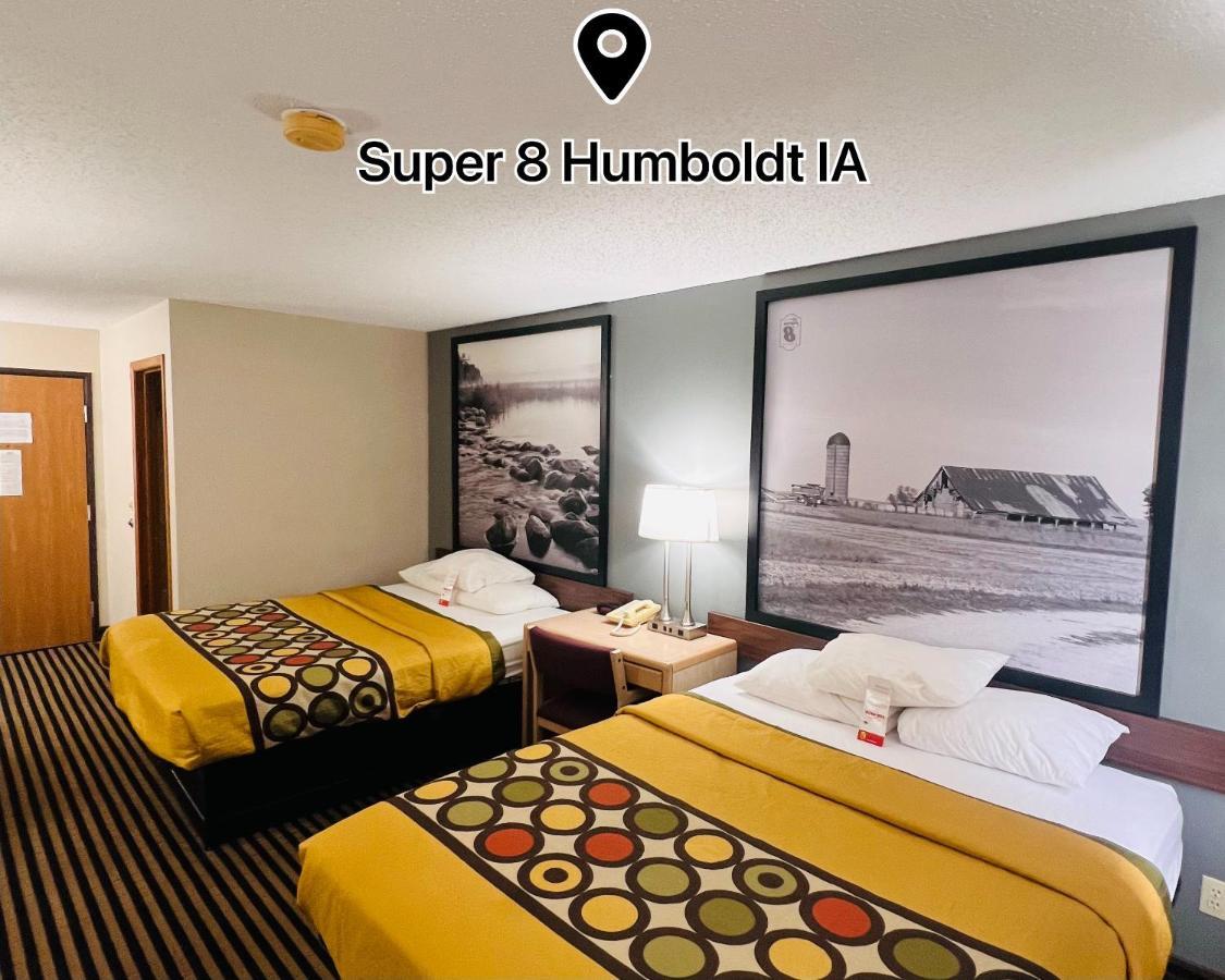 Super 8 By Wyndham Humboldt Hotel Ngoại thất bức ảnh